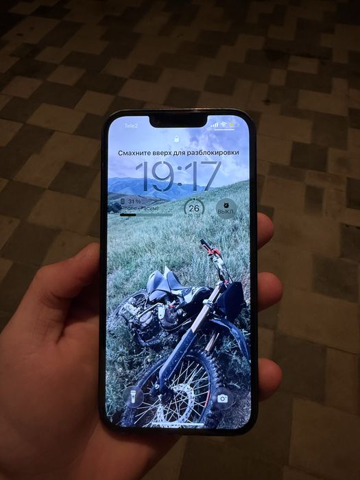 Срочно продам айфон 14