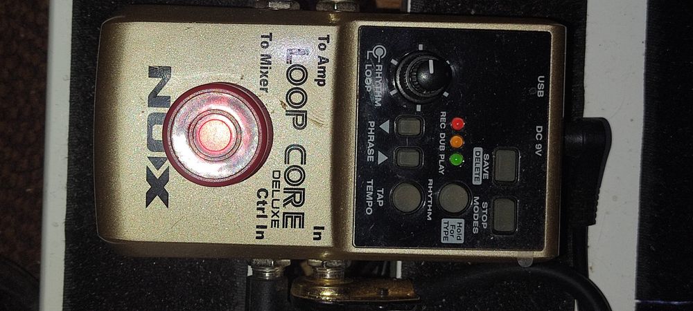 Тремоло педаль для электрогитары