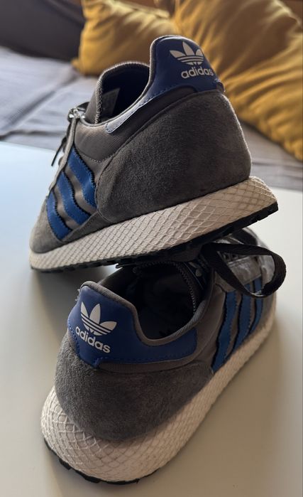 Adidas Forest Grove Originals 40 номер – като нови (неносени)