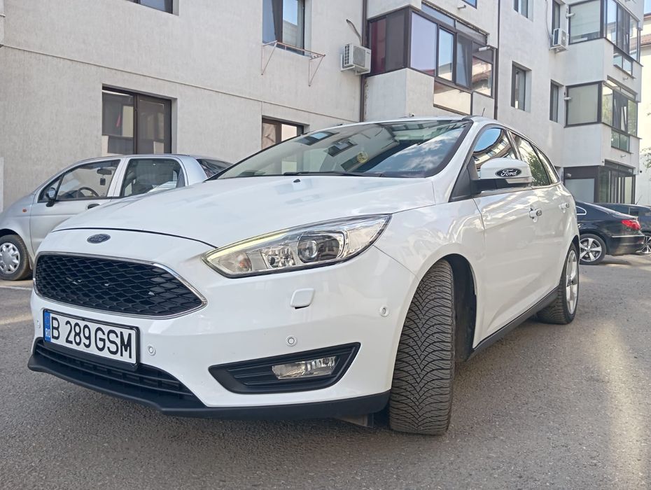 Proprietar vând Ford focus 2016 automat