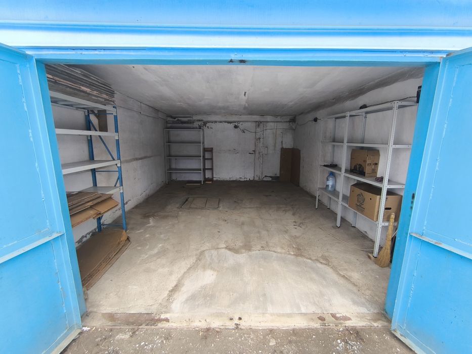 Гараж капитальный продам