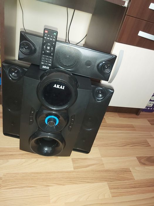 Vând sistem Akai Urgent Azi În Baia Mare