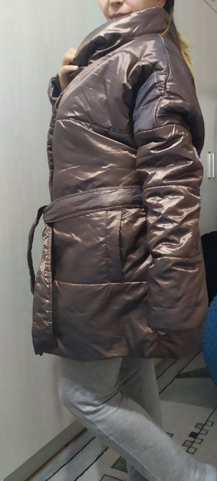 Куртка новая привезла с России отличного качества