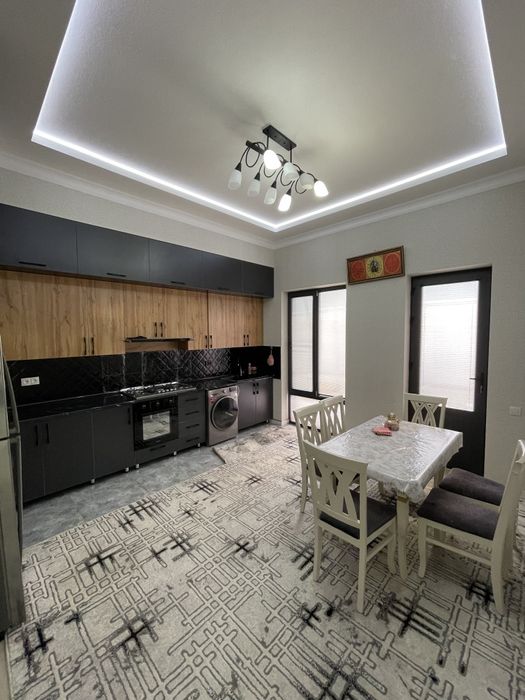 Uy sotiladi  yangi oʻn olti yillik 2.5sotik