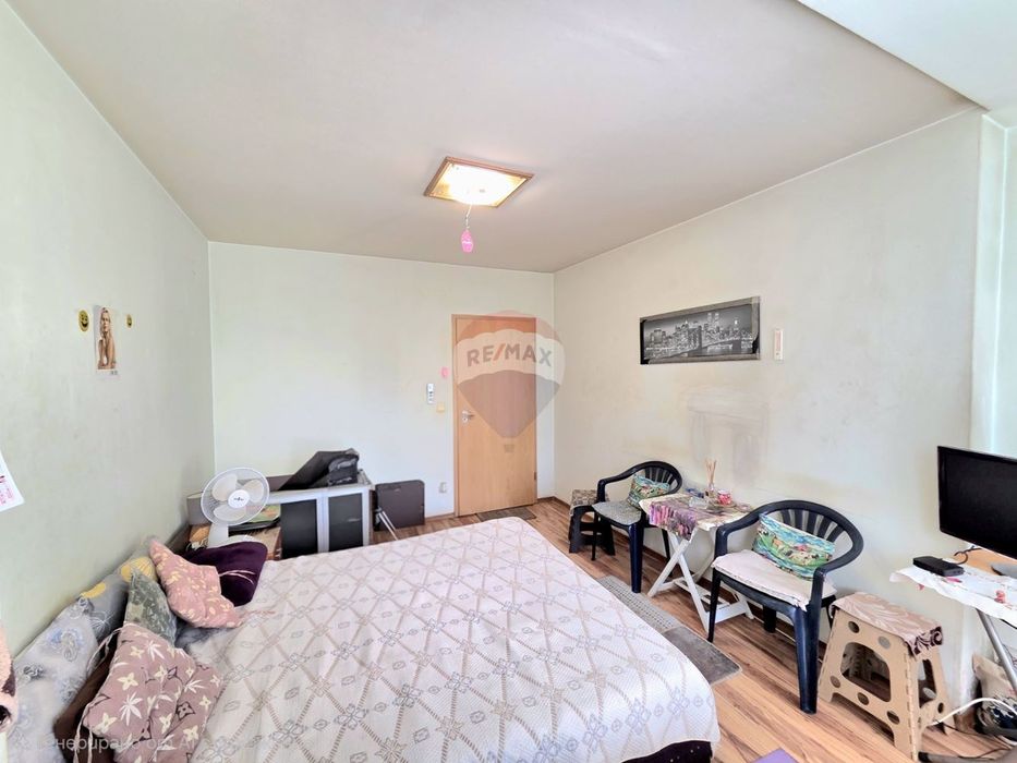 Продава се Двустаен апартамент в Варна, Левски - 88 кв.м за 1072 €/кв.м - Снимка #8