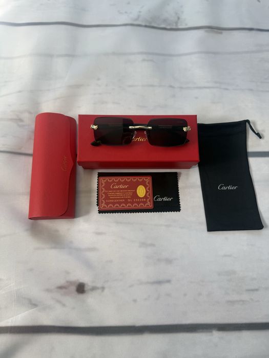 Ochelari de soare Cartier, noi, nepurtați !