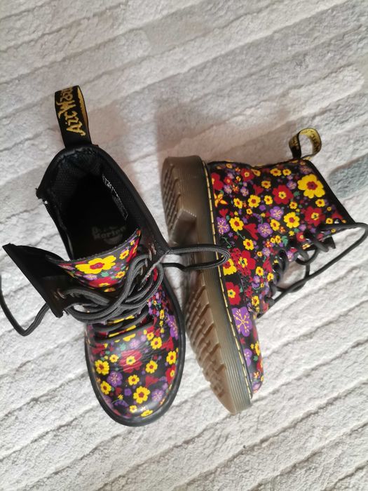 Dr. Martens Air Wair with soles Bovncing номер 29