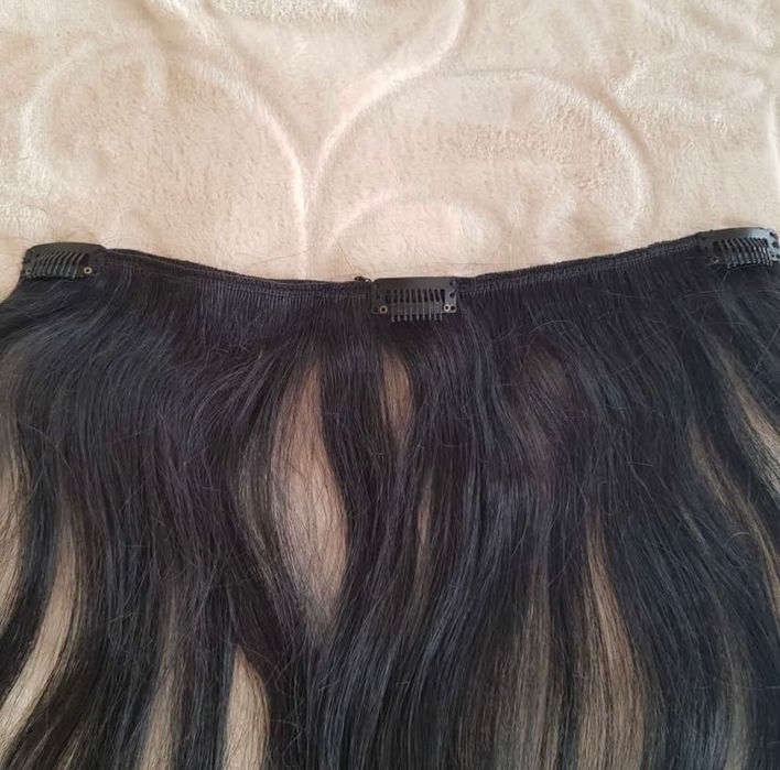 Естествена черна коса на 4 треси + подарък клипси за смяна