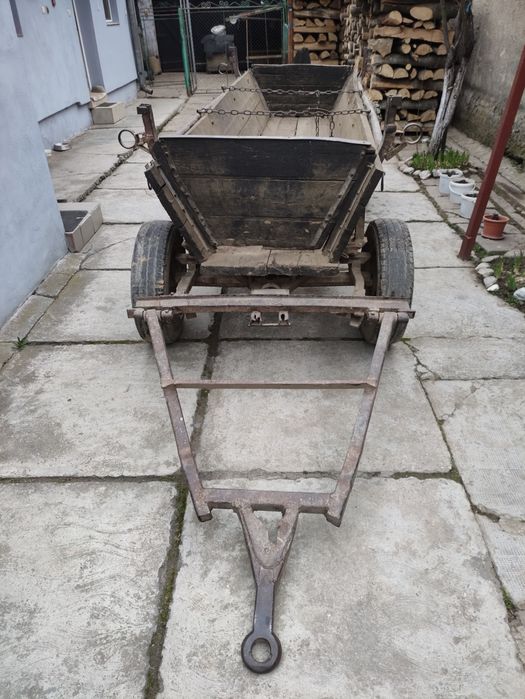 Căruță de vânzare