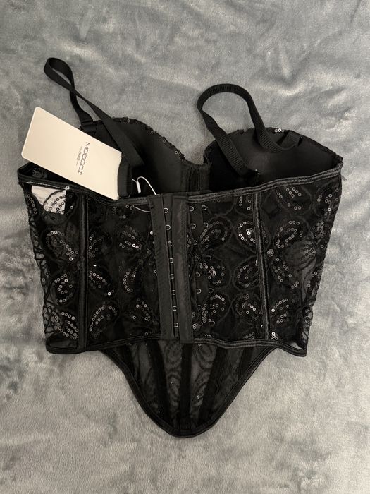 Corset negru nou