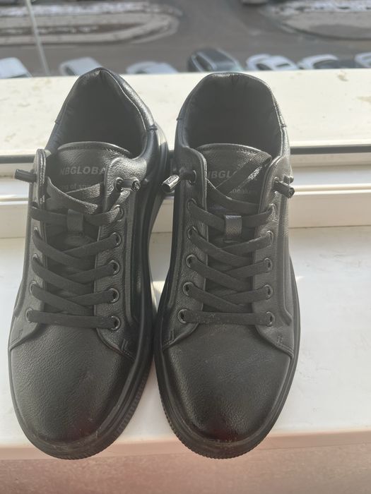 Кросовки 38-40 новый