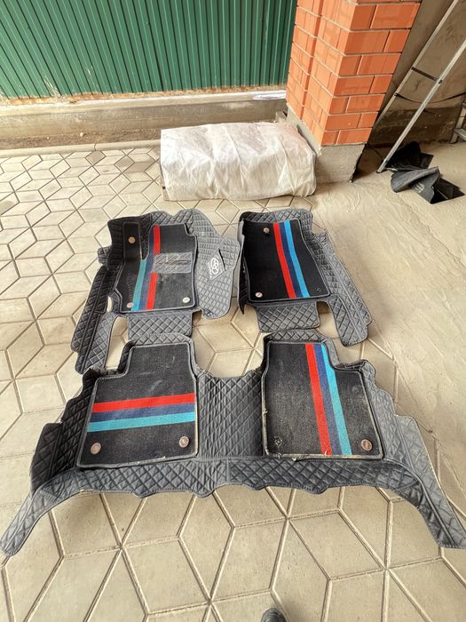 3D полики для Toyota corolla 180