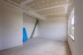 Constructi case apartamente renovări