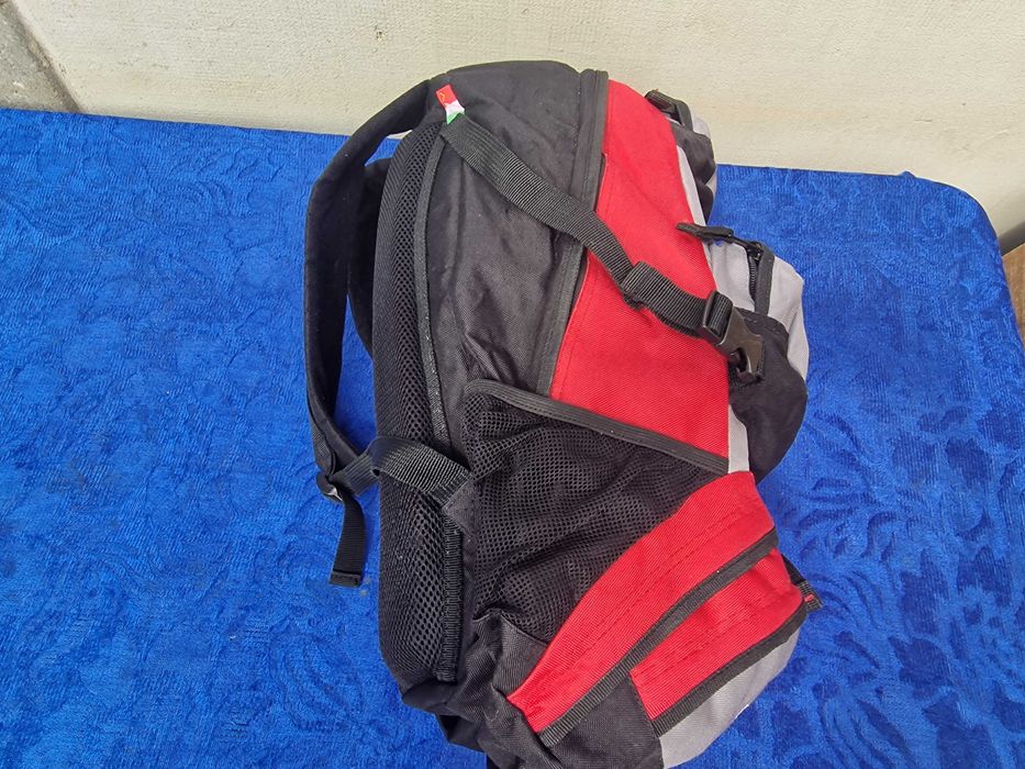 Adventurer Rucsac - Geanta - Ghiodan, scule, drumetii, sport, 46*20*31