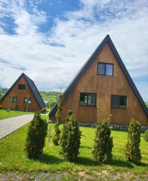 Vând cabane tip A frame