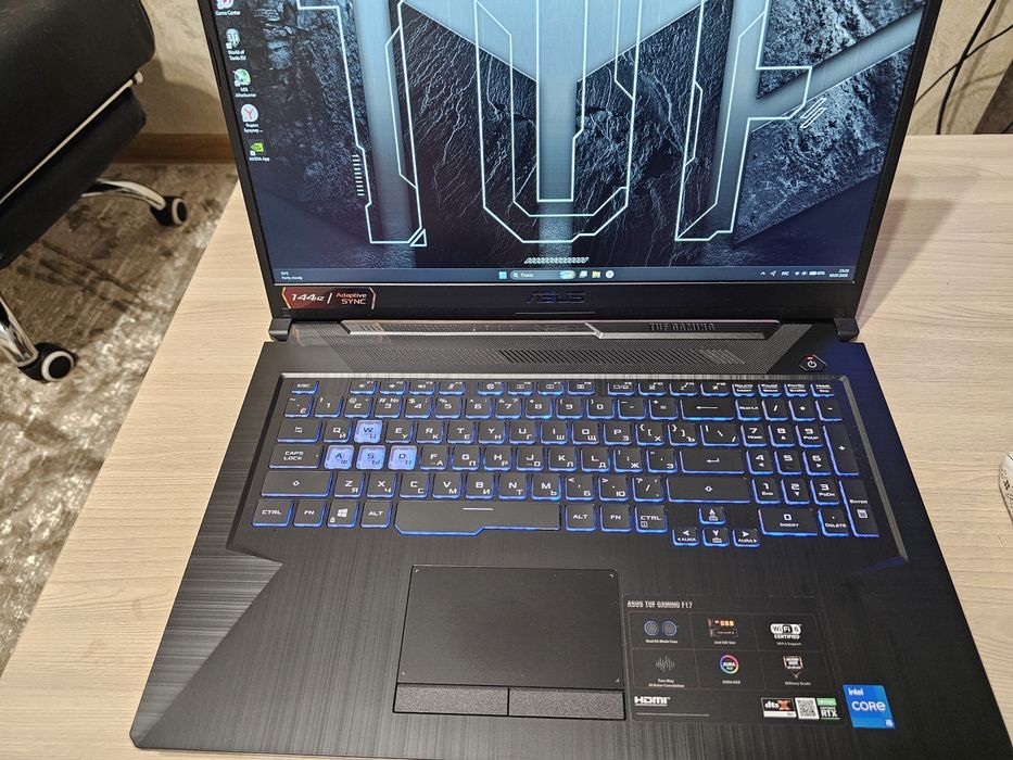 ASUS TUF F17 ноутбук