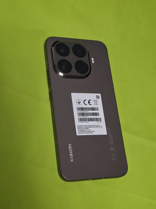 ***НЕАКТИВИРАН 512GB Xiaomi 15T Pro Yettel Гаранция 2029г. Mocha Gold