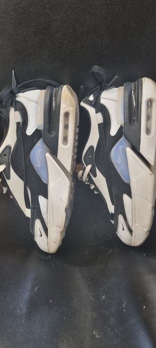 Продавам Nike Air Max  Furyosa