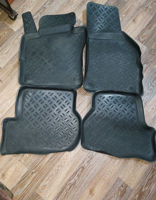 Полики Коврики на Skoda Oktavia A5