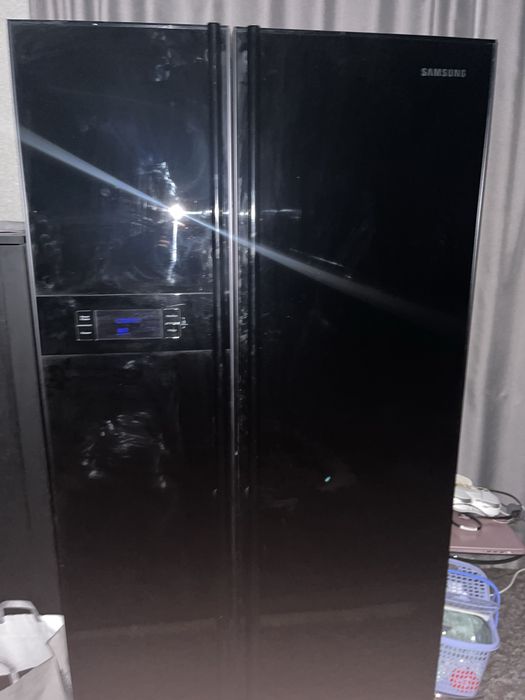 Продаю холодильник Samsung