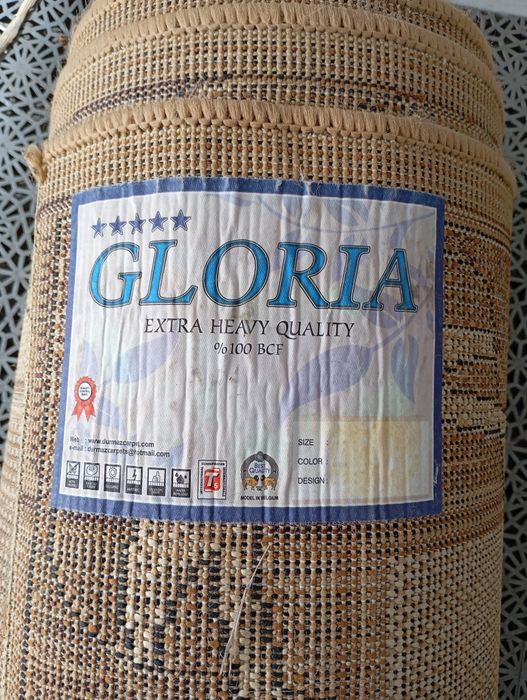 Vînd covor tip traversă