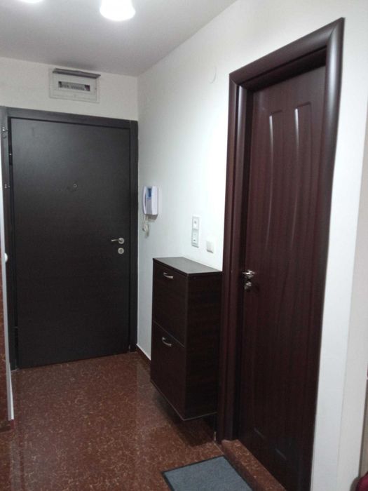 Дава се под наем Едностаен апартамент в Пловдив, Кършияка - 45 кв.м за 295.8 € - Снимка #2