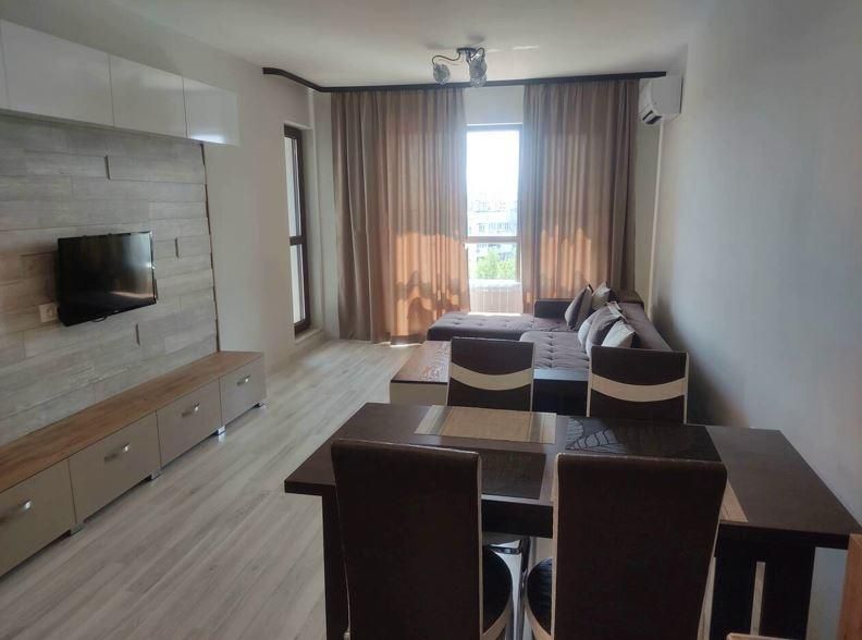 Дава се под наем Двустаен апартамент в Пловдив, Тракия - 70 кв.м за 433.5 € - Снимка #2