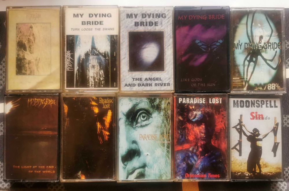 Колекция от 110 метъл аудио касети. Дет, блек, траш, индъстриъл,. пънк