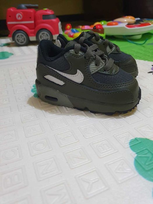 Incaltaminte bebelusi