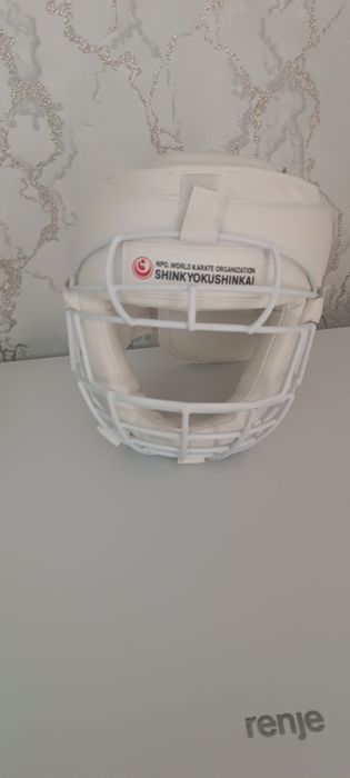 Шлем для каратээээээ