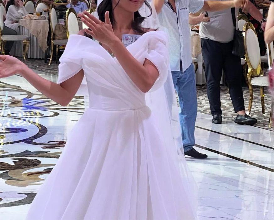 Продам свадебное платье