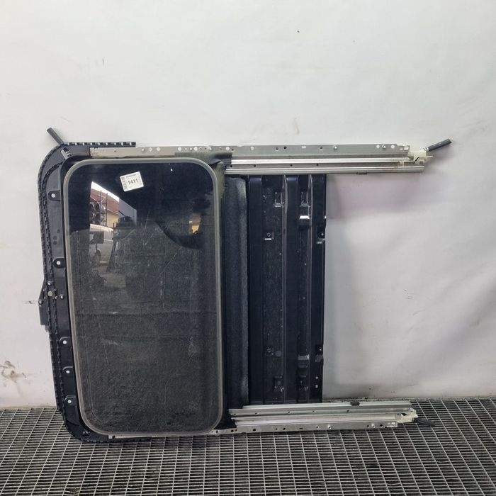 Trapa Mitsubishi Outlander 2009 - 2012 SUV 4 Usi (1411)