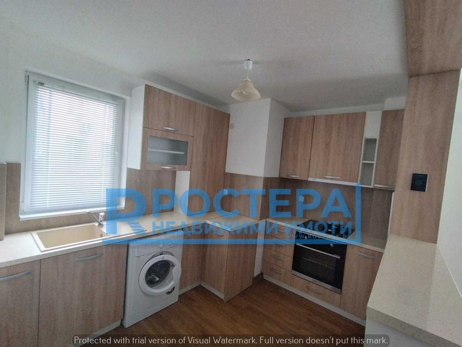 Продава се Тристаен апартамент в Търговище, Център - 93 кв.м за 1474 €/кв.м - Снимка #4