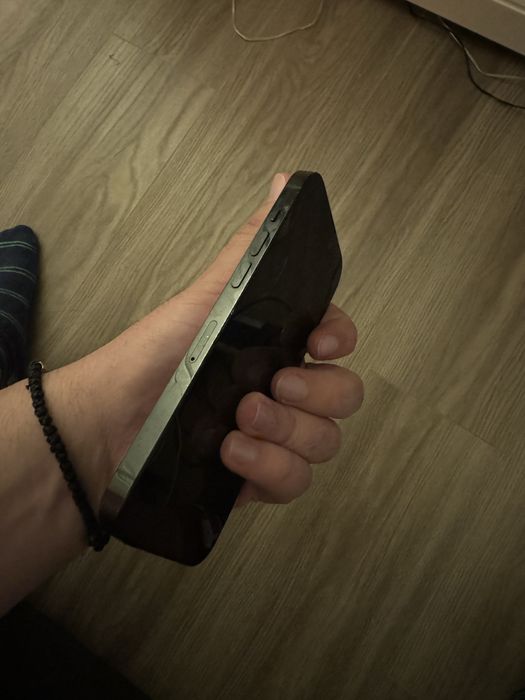 iPhone 14 PRO - iOS 18