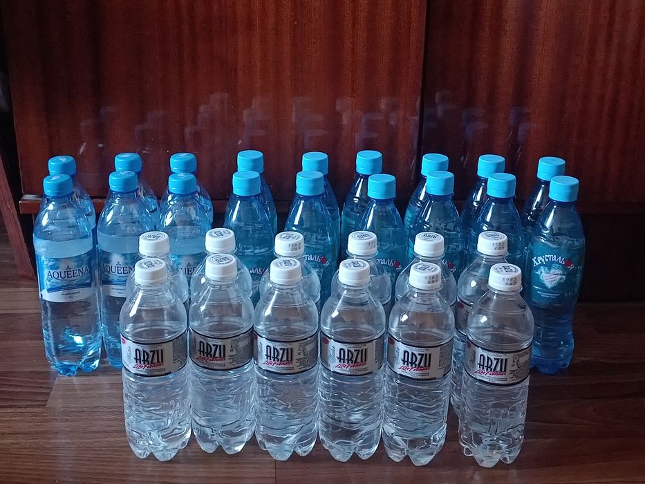 Продается негазированная вода 0,5 л
