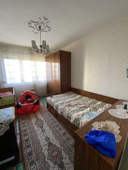 Продава се Тристаен апартамент в Карнобат - 82 кв.м за 800 €/кв.м - Снимка #1