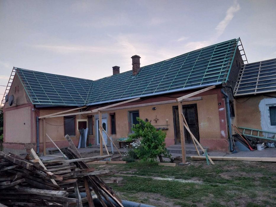Servicii Complete Acoperiș - Reparații, Montaj - Lucrări Cap-Coadă