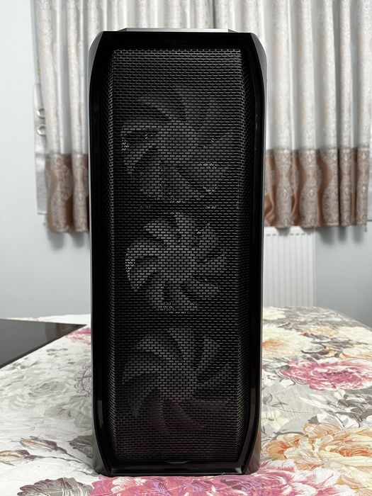 Компьютерный кейс