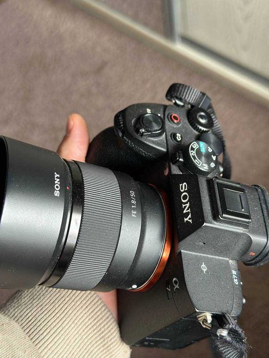 Sony a7 IV + объектив 50мм 1,8