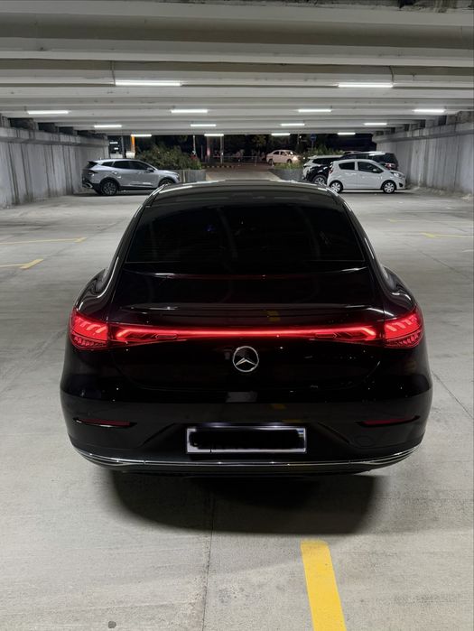 Mercedes Benz Eqe 300