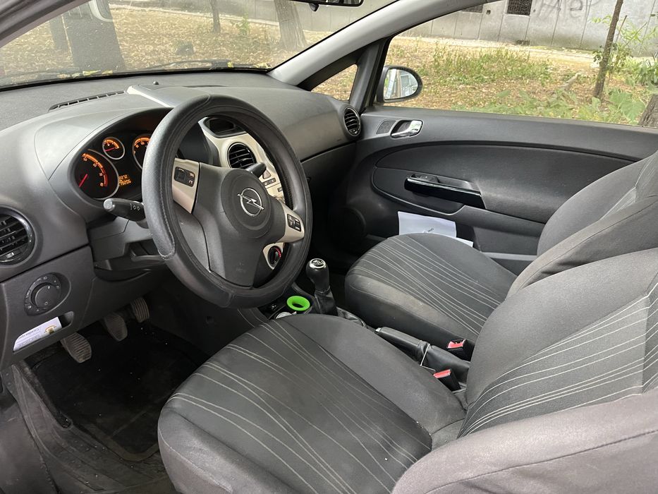 Opel corsa D 1.4 газ/бензин
