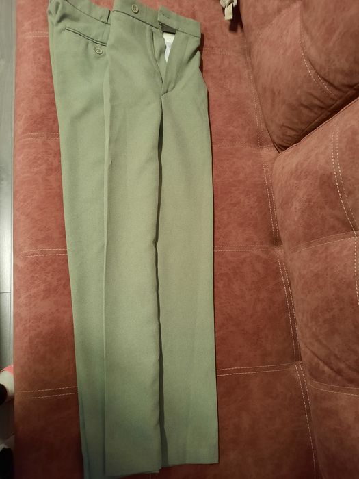 Costum barbatesc kaki deschis  marime 48