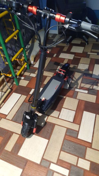 Куго м4 про.       .