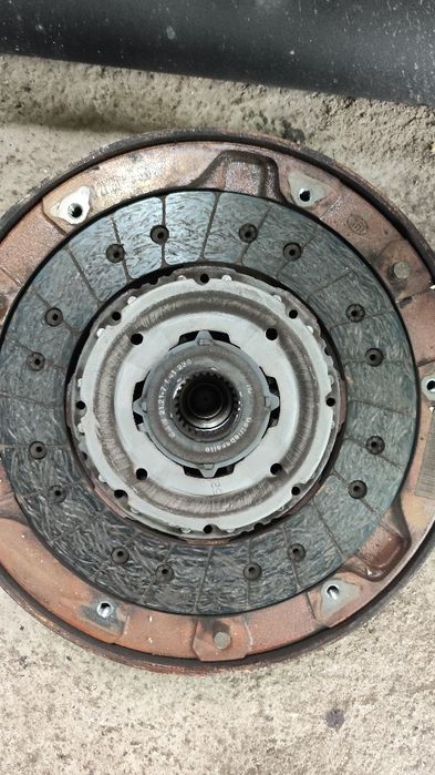 Комплект съединител с маховик БМВ 2.0д 184кс