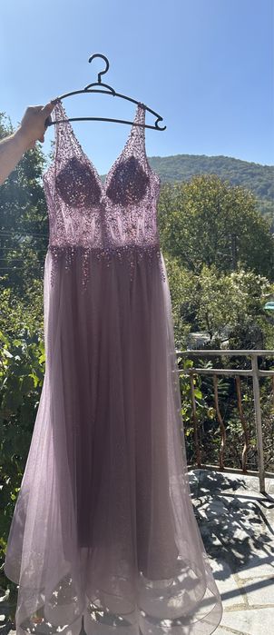 Бална рокля.