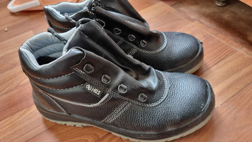 Рабочяя специальная обувь