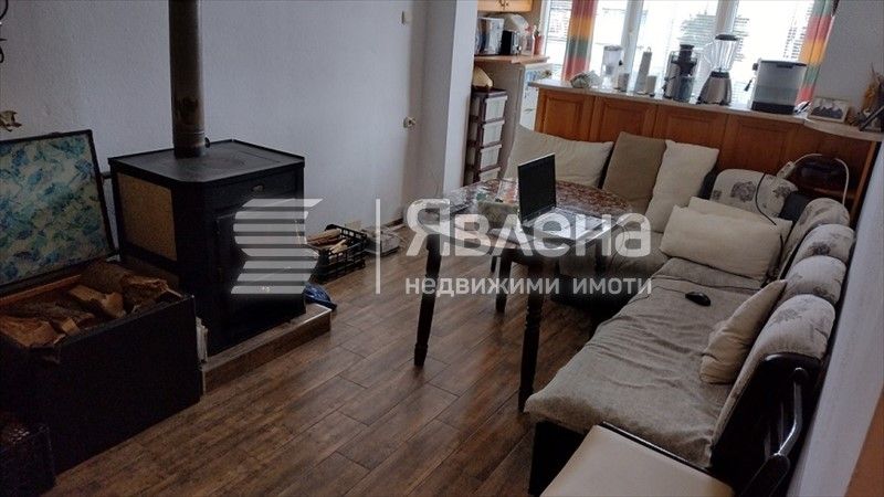 Продава се Етаж от къща в Царево - 216 кв.м за 1158 €/кв.м - Снимка #1