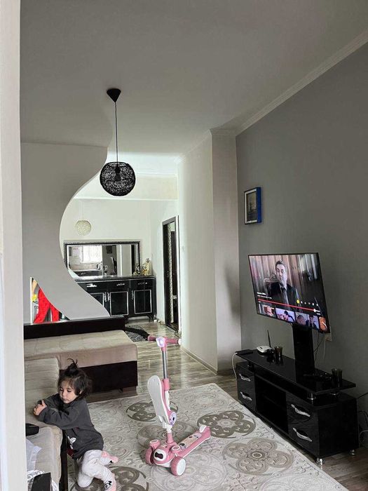 продайоться 5 ком квартира