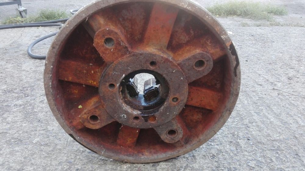 Планшайба за струг.ф 500