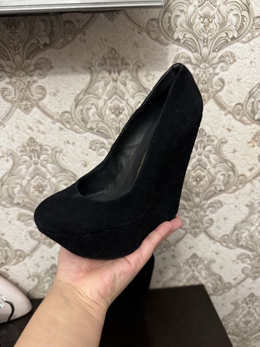 Итальянские туфли от  Giuseppe Zanotti  натуральный замш